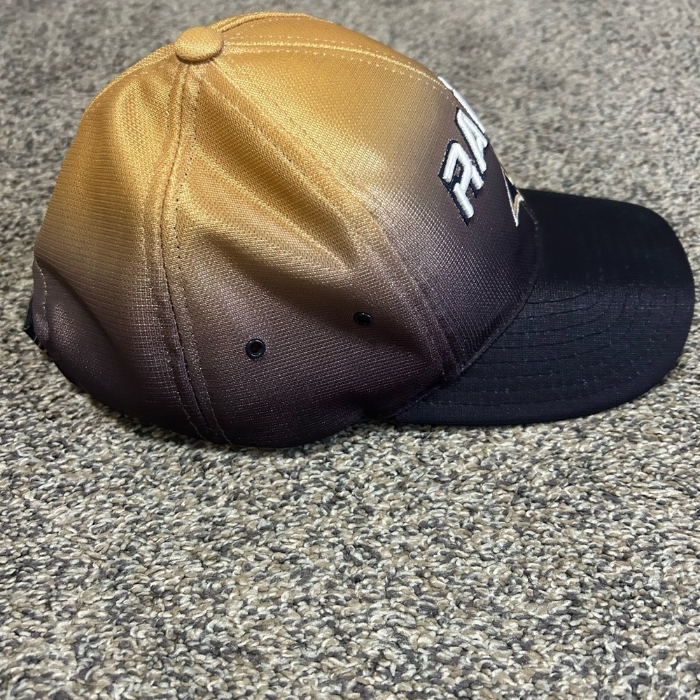 Vintage Puma NFL Pro Line Rams Gradient Hat - Picture 4 of 7